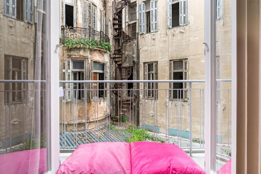 Downtown Cute Apt In The Heart Of Plaka Афіни Екстер'єр фото